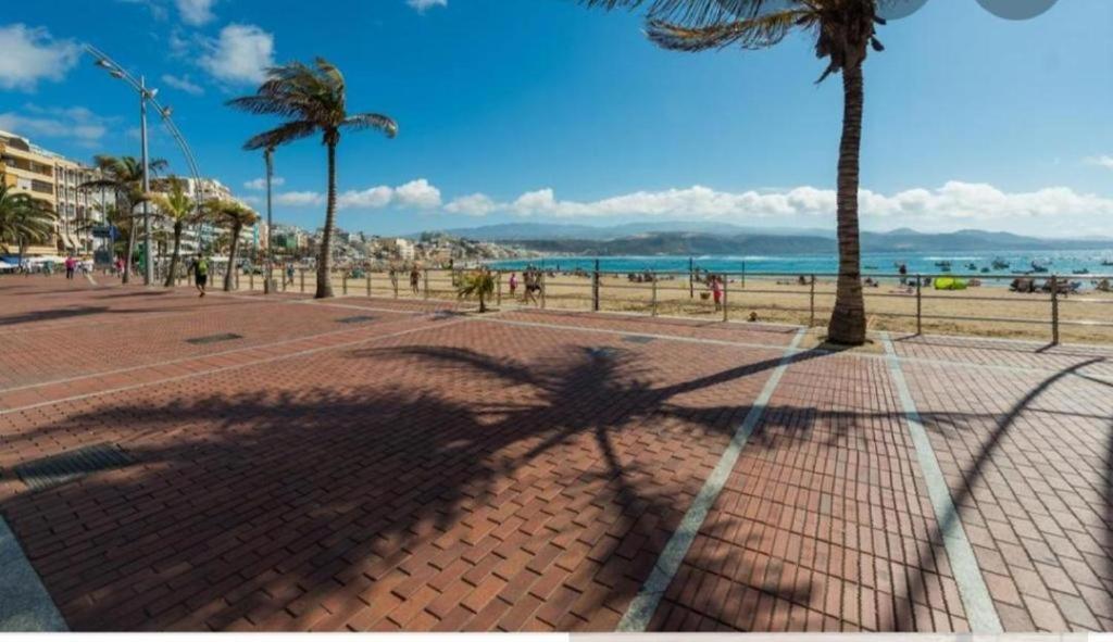 Green Water At The Beach Apartment Las Palmas de Gran Canaria Exterior foto